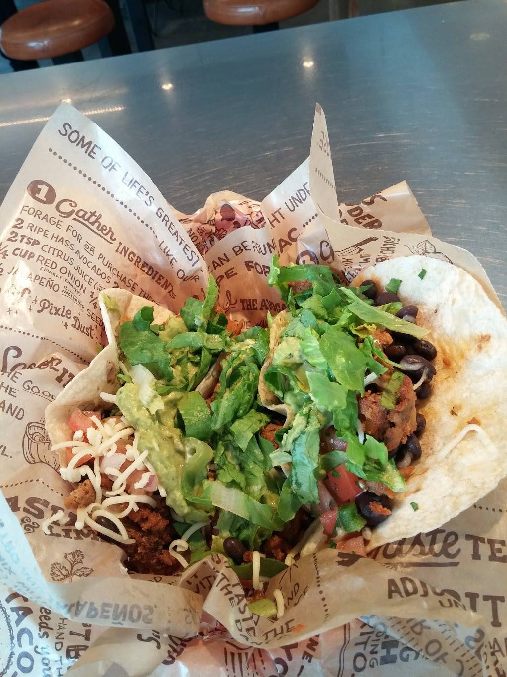 Cockpit Bar & Grill | restaurant | 8101 Airport Blvd STE 11, Houston, TX 77061, USA | 7136409898 OR +1 713-640-9898