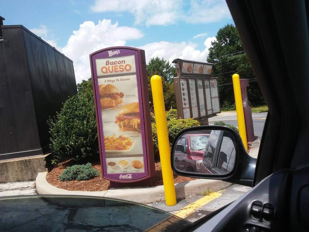 Wendys | restaurant | 1260 16th St NE, Hickory, NC 28601, USA | 8283270196 OR +1 828-327-0196