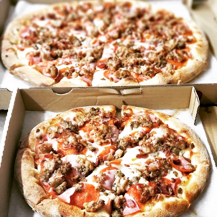 Angelina’s Famous Pizza | restaurant | 3638 Katella Ave, Los Alamitos, CA 90720, USA | 5623429300 OR +1 562-342-9300