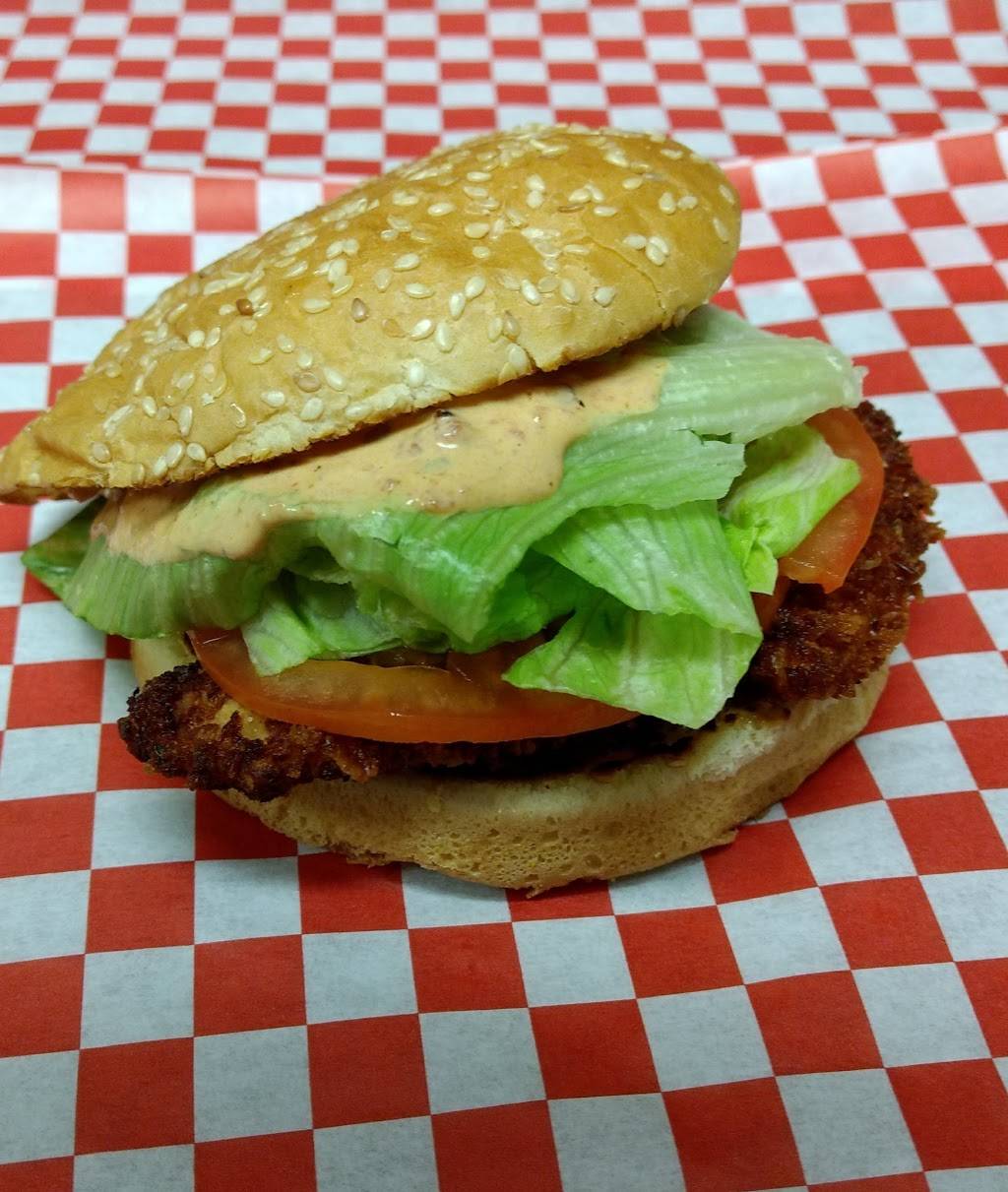 Royal Inn Bar | restaurant | 4724 Rochester Rd, Royal Oak, MI 48073, USA | 2485882787 OR +1 248-588-2787