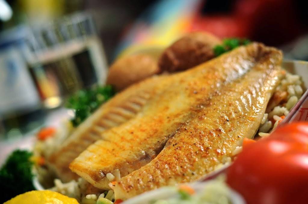Mid Peninsula Seafood Market & Restaurant | restaurant | 400 49th St S, St. Petersburg, FL 33707, USA | 7273278309 OR +1 727-327-8309