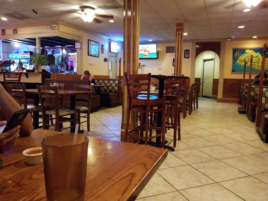 Cuzcatlan Restaurant | restaurant | 4800 Central Ave, Charlotte, NC 28205, USA | 7045689161 OR +1 704-568-9161