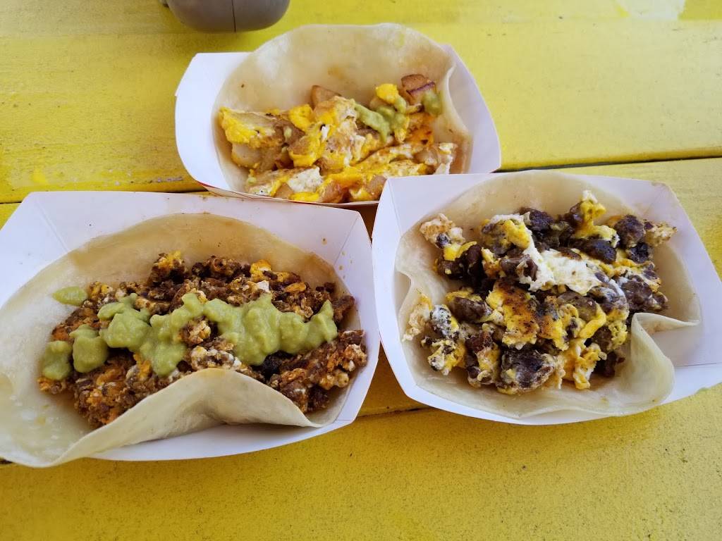 Juana Taco | restaurant | 3504 Montopolis Dr, Austin, TX 78744, USA | 5129629622 OR +1 512-962-9622