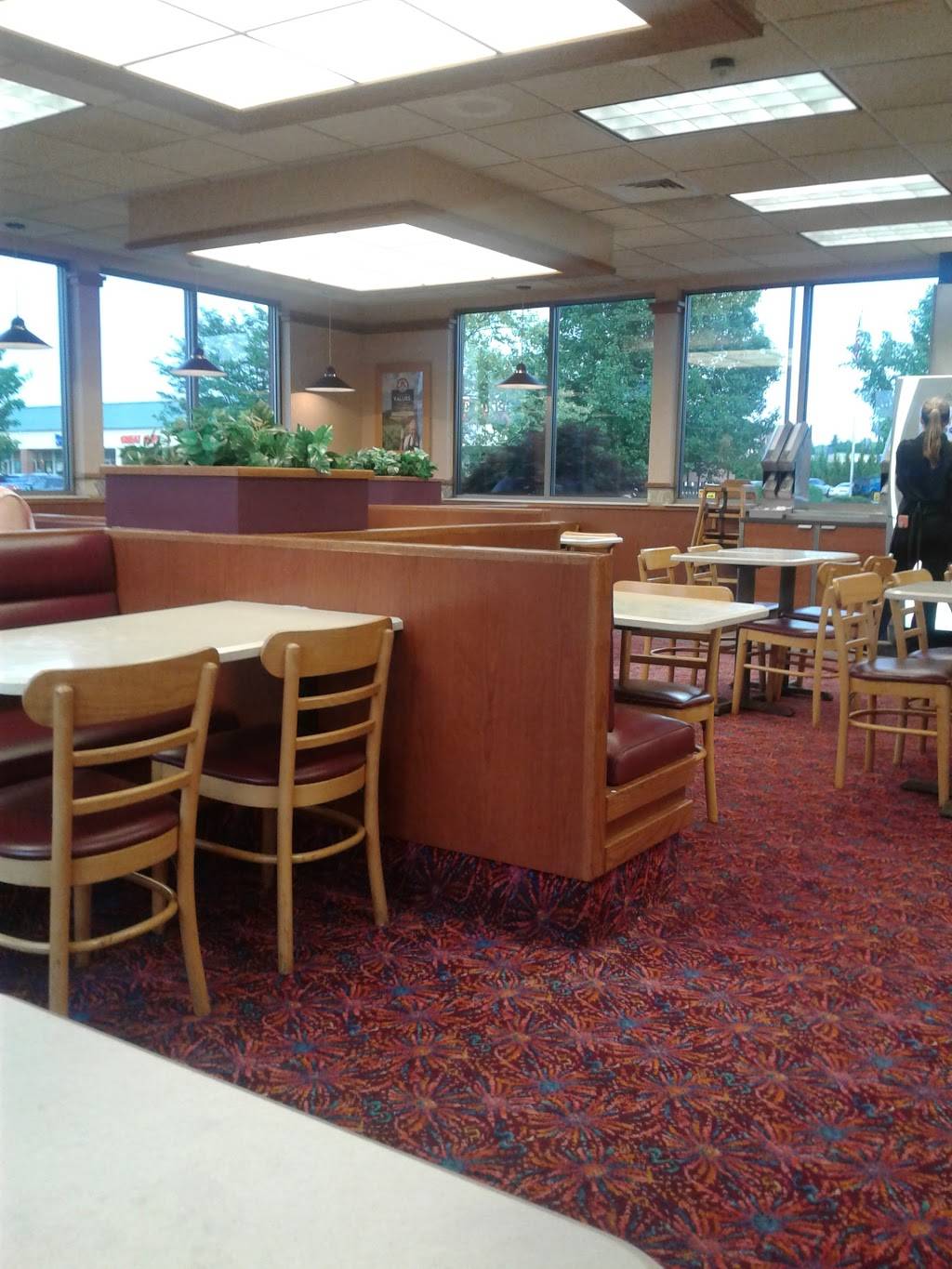 Wendys | restaurant | 75 Rivers Edge Dr, Milford, OH 45150, USA | 5139650583 OR +1 513-965-0583