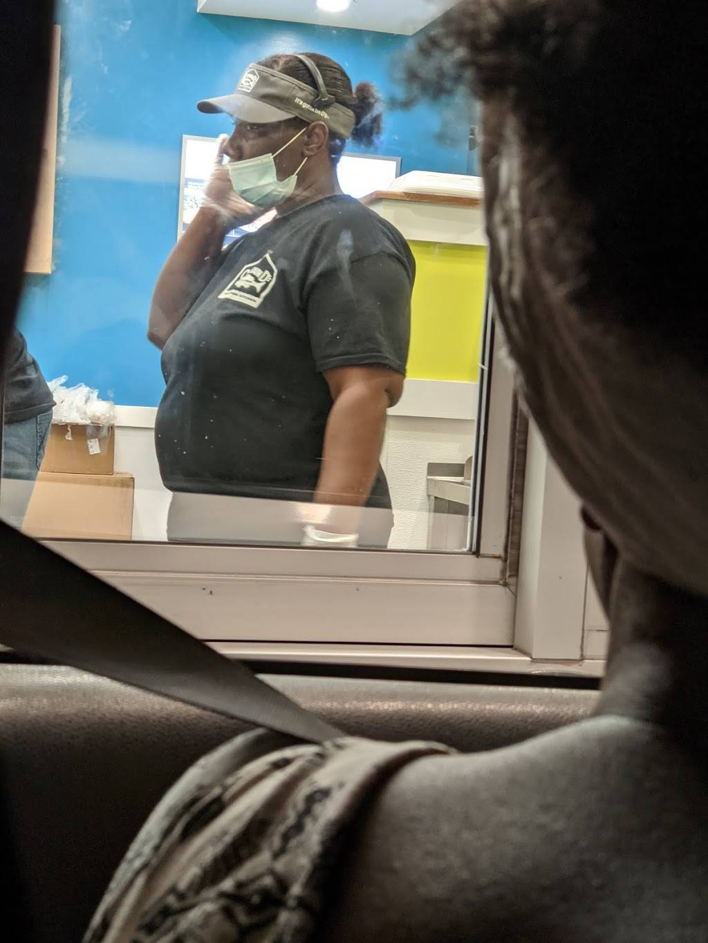 Captain D | restaurant | 7798 Youree Dr, Shreveport, LA 71105, USA | 3186565540 OR +1 318-656-5540