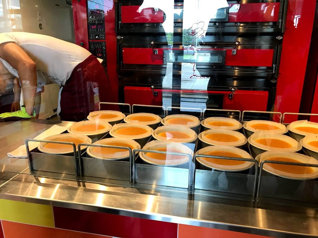 Uncle Tetsus Japanese Cheesecake Pacific Mall | restaurant | Pacific Mall, 4300 Steeles Ave E Unit P80, Markham, ON L3R 0Y5, Canada | 4165910555 OR +1 416-591-0555