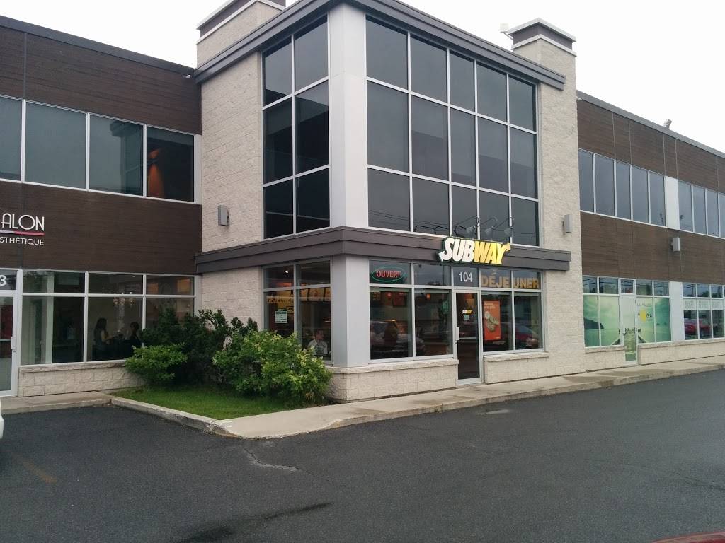 Subway | restaurant | 125 Chemin Saint-François-Xavier, Candiac, QC J5R 3X8, Canada | 4506385238 OR +1 450-638-5238