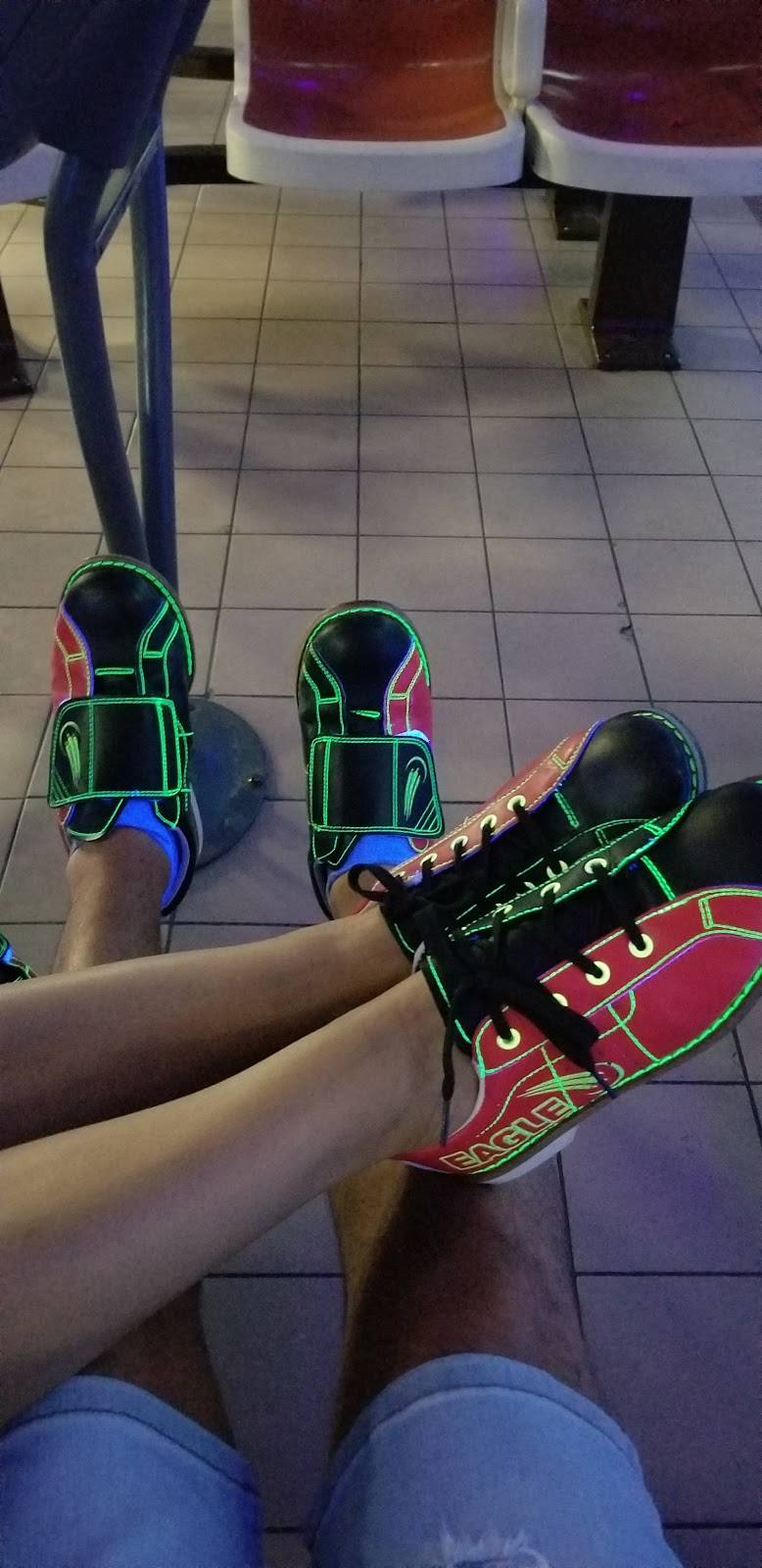 Finnigans Restaurant | restaurant | 101 Locust St, Lakewood, NJ 08701, USA | 7323647900 OR +1 732-364-7900