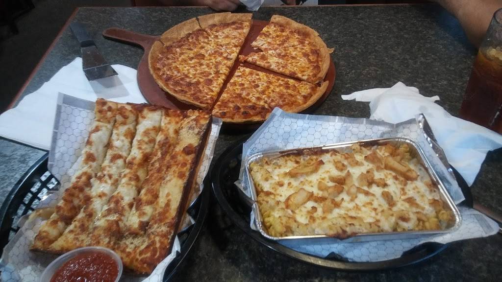 Pizza Hut | meal takeaway | 2512 Lebanon Rd, Nashville, TN 37214, USA | 6158832909 OR +1 615-883-2909