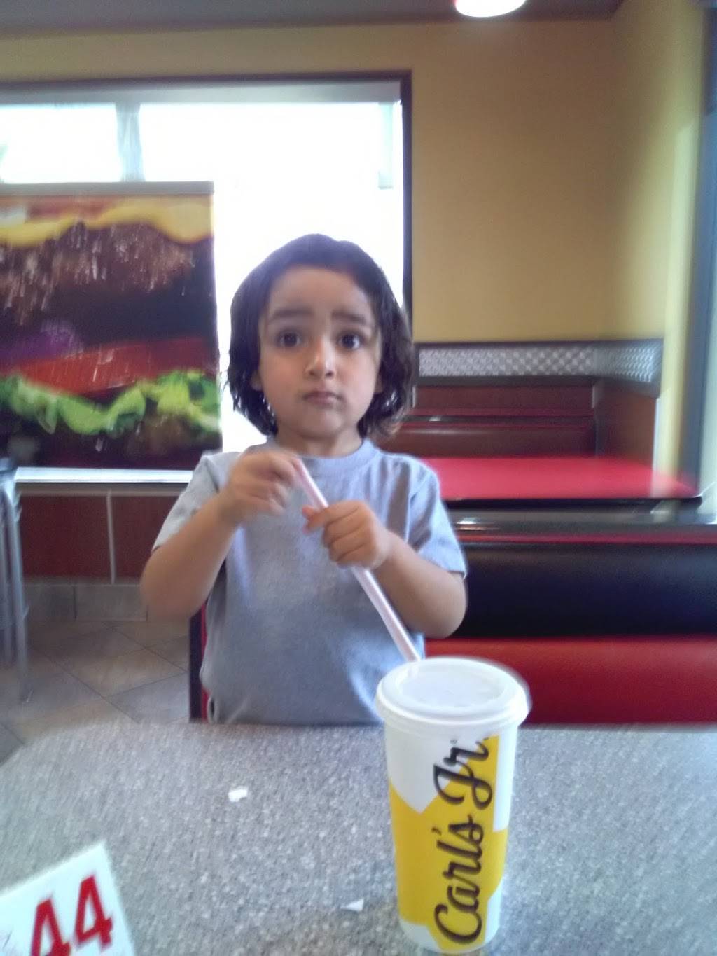 Carls Jr. | restaurant | 230 Harvard Blvd, Santa Paula, CA 93060, USA | 8055259666 OR +1 805-525-9666