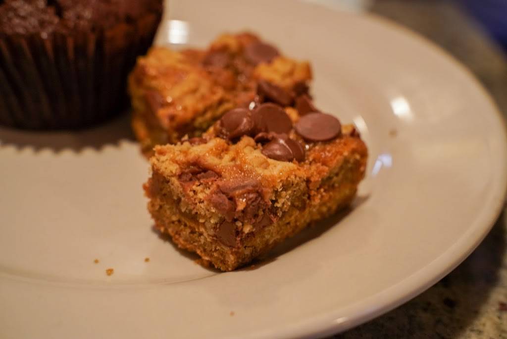 Crushed Pizzeria | restaurant | 1607 W Montrose Ave, Chicago, IL 60613, USA | 7733279200 OR +1 773-327-9200