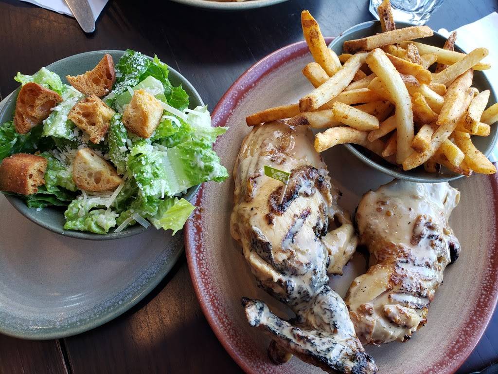 Nandos Eglinton | meal takeaway | 939 Eglinton Ave E, East York, ON M4G 4E8, Canada | 4164259292 OR +1 416-425-9292