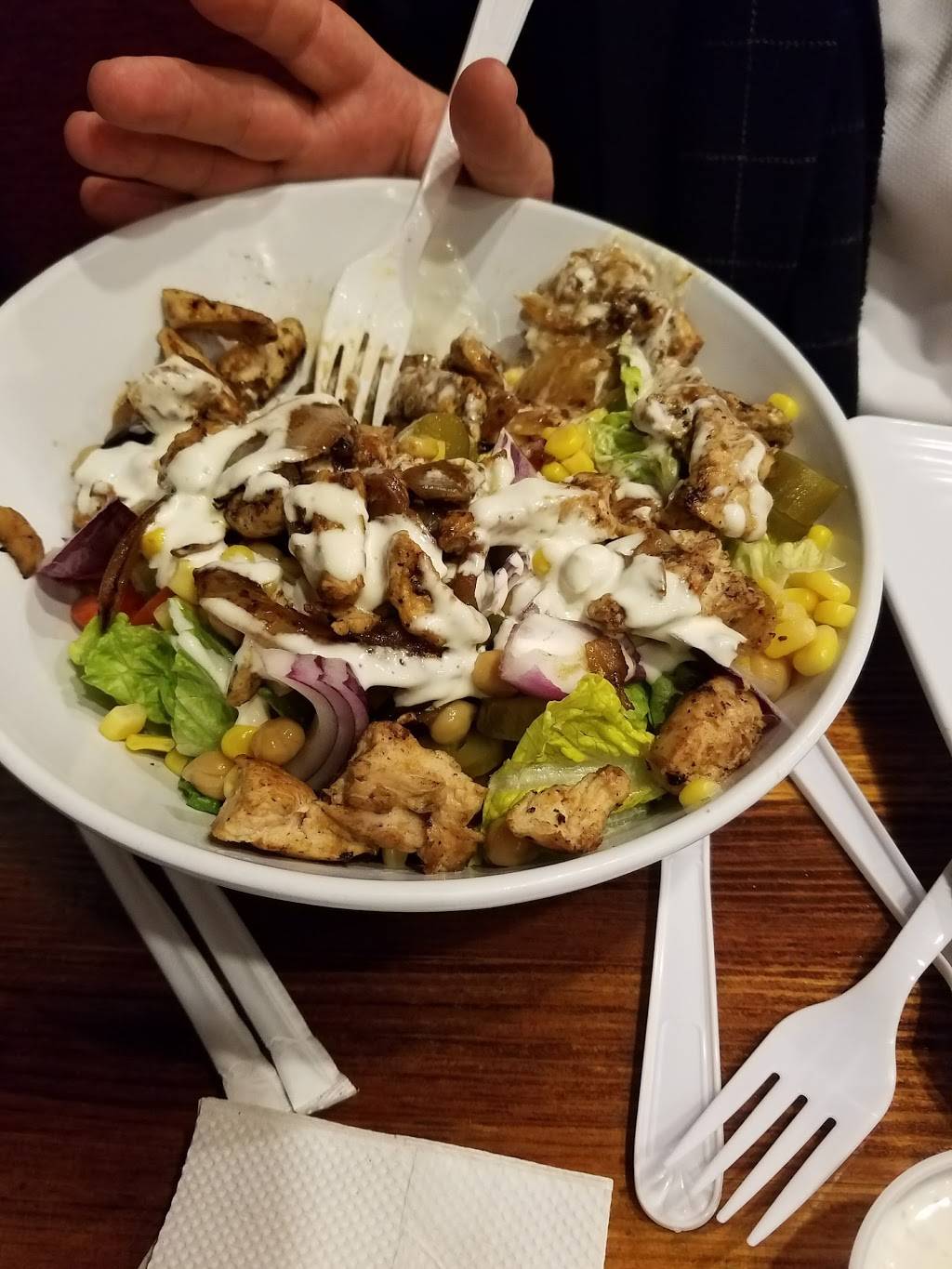 Crisp | restaurant | 3004 Avenue L, Brooklyn, NY 11210, USA | 7187584785 OR +1 718-758-4785