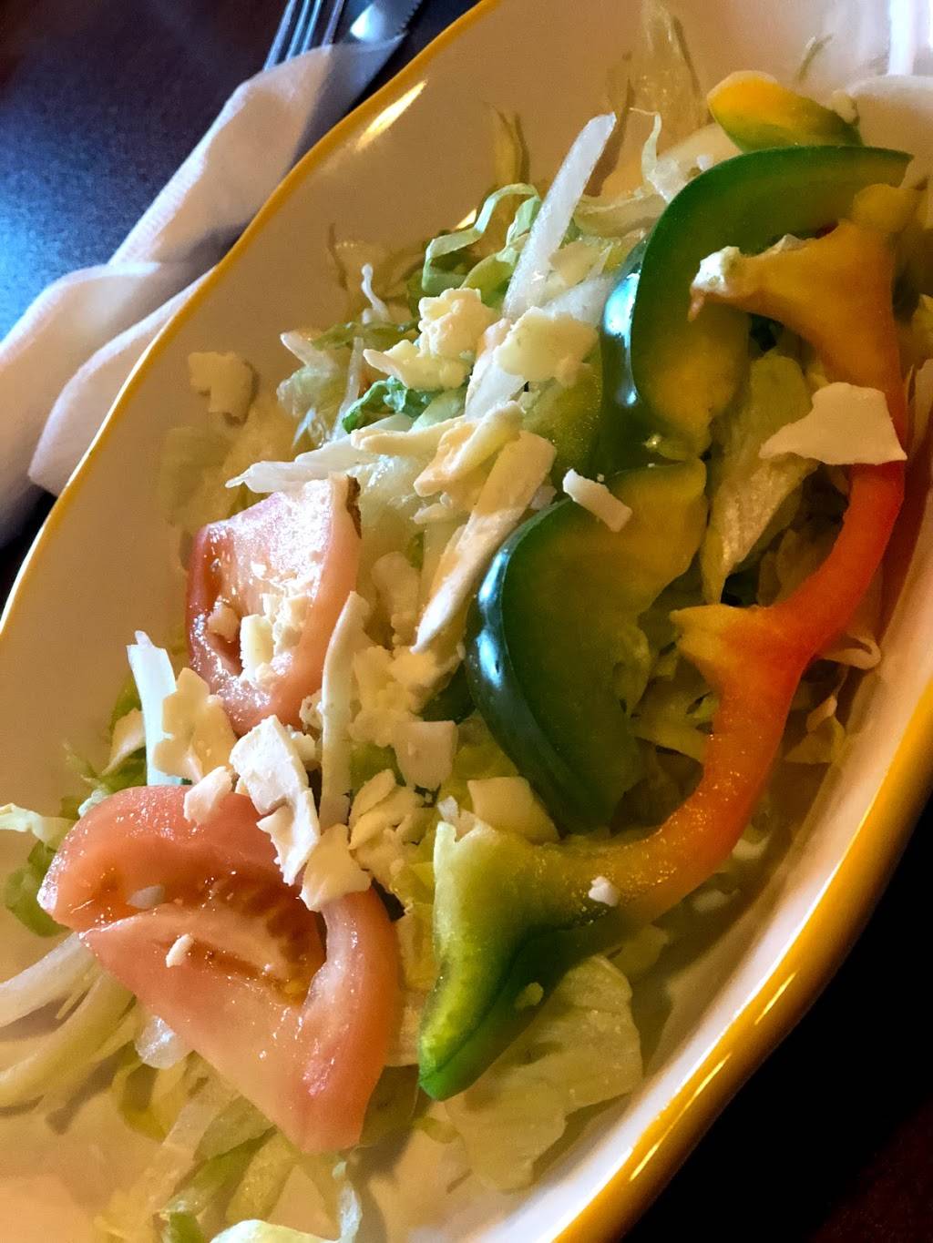 Casa Fiesta Mexican Restaurant | restaurant | 2806 Mt Pleasant St, Burlington, IA 52601, USA | 3197581111 OR +1 319-758-1111