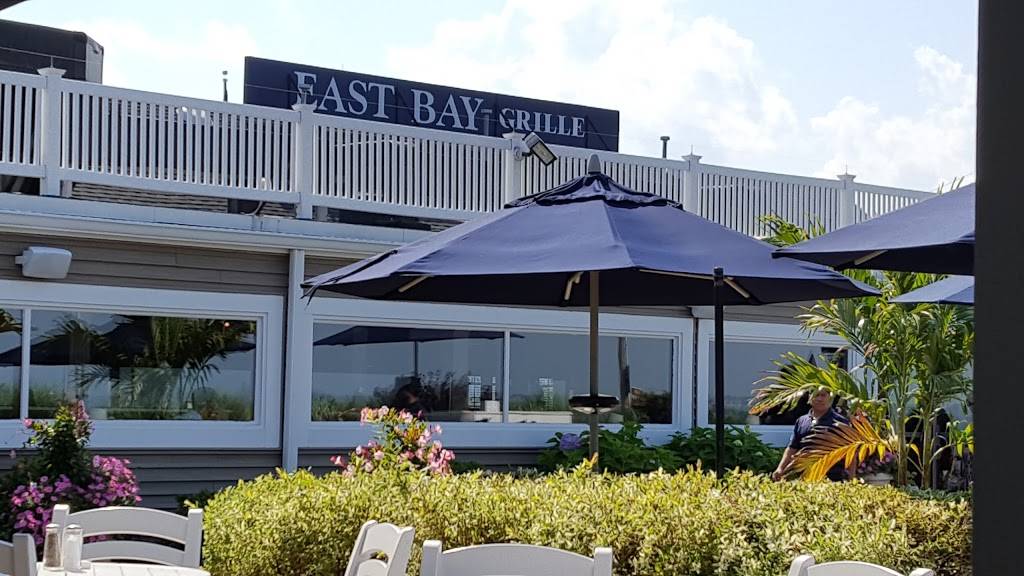 East Bay Grille | restaurant | 173 Water St, Plymouth, MA 02360, USA | 5087469751 OR +1 508-746-9751