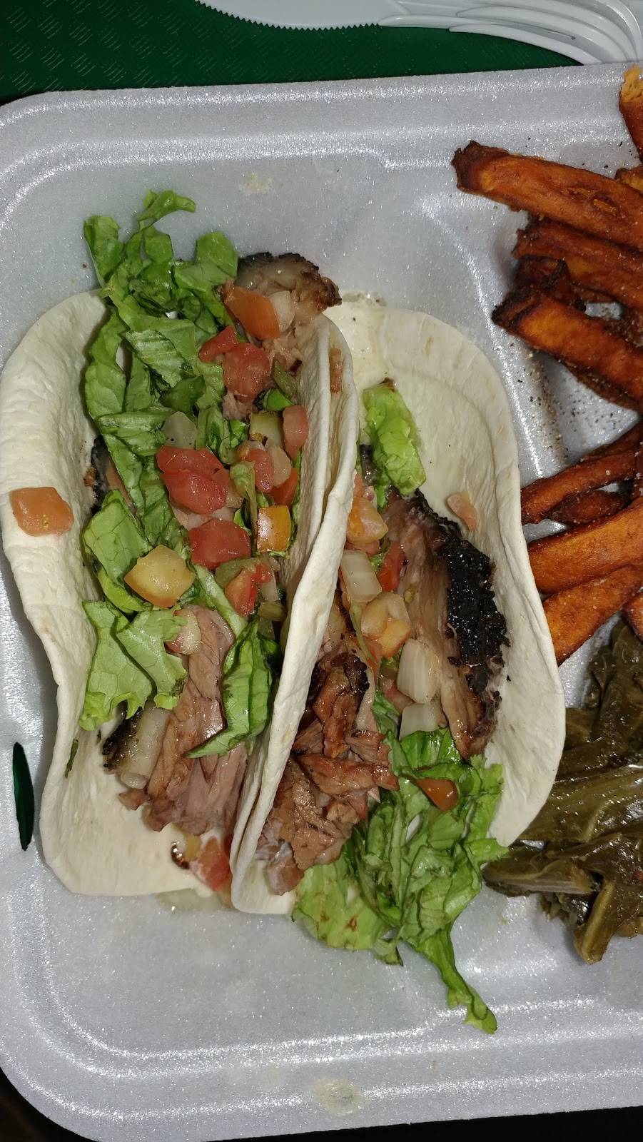 Ebony & Ivory BBQ,FISH,CHICKEN | restaurant | 3120 S Cobb Dr, Smyrna, GA 30080, USA | 7704388999 OR +1 770-438-8999