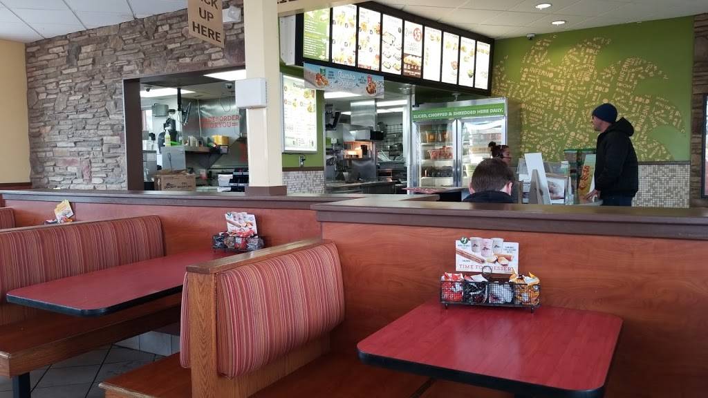 Del Taco | meal takeaway | 8020 N Academy Blvd, Colorado Springs, CO 80920, USA | 7195990155 OR +1 719-599-0155
