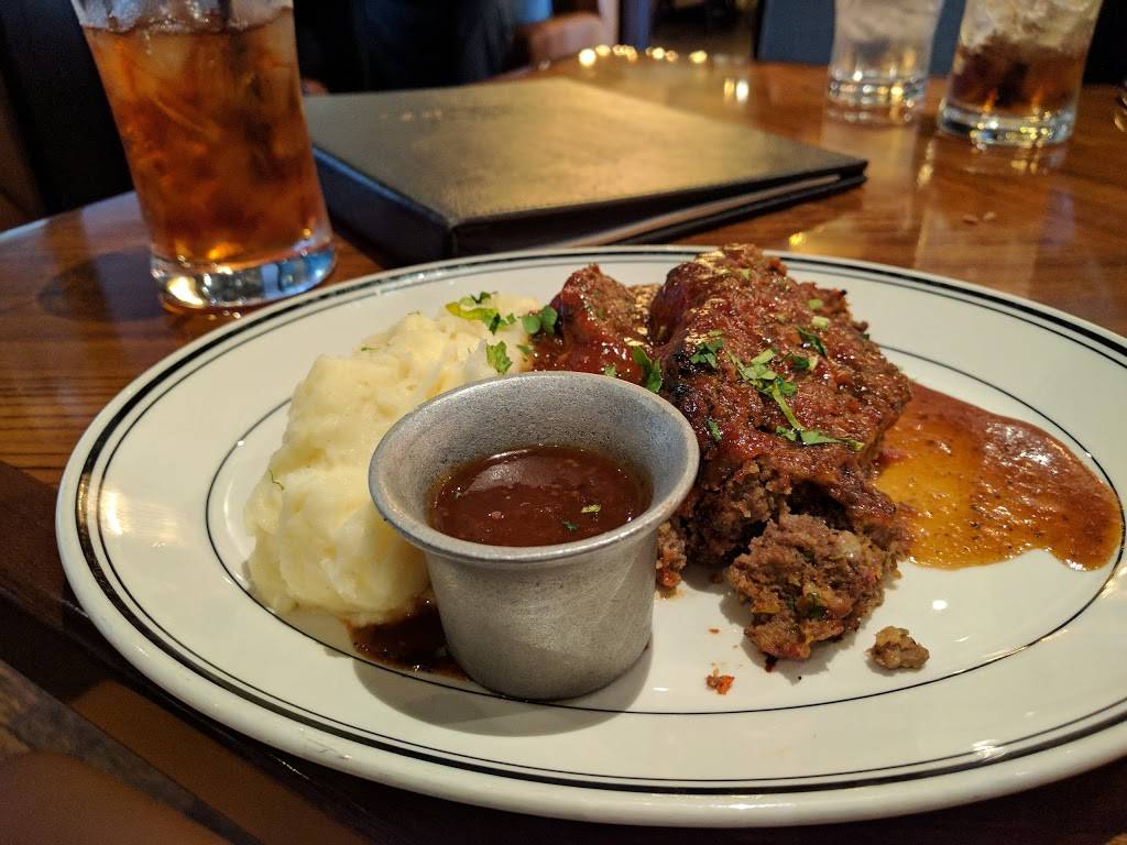 The Grill on the Alley | restaurant | 120 Promenade Way, Westlake Village, CA 91362, USA | 8054181760 OR +1 805-418-1760