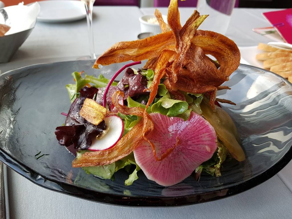 Robert | restaurant | 2 Columbus Cir, New York, NY 10019, USA | 2122997730 OR +1 212-299-7730