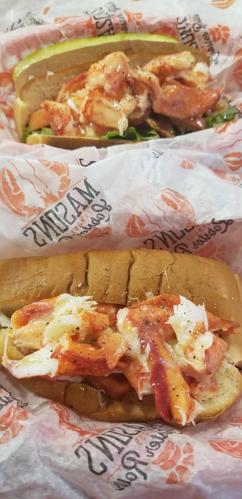 Masons Famous Lobster Rolls | restaurant | 156 National Plaza, Oxon Hill, MD 20745, USA | 3012987850 OR +1 301-298-7850