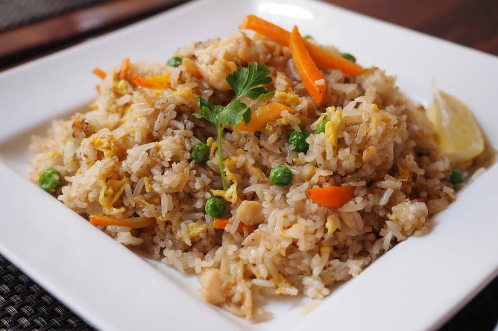 Bangkok Tokyo Restaurant | restaurant | 227 Waukegan Rd, Lake Bluff, IL 60044, USA | 8472957811 OR +1 847-295-7811