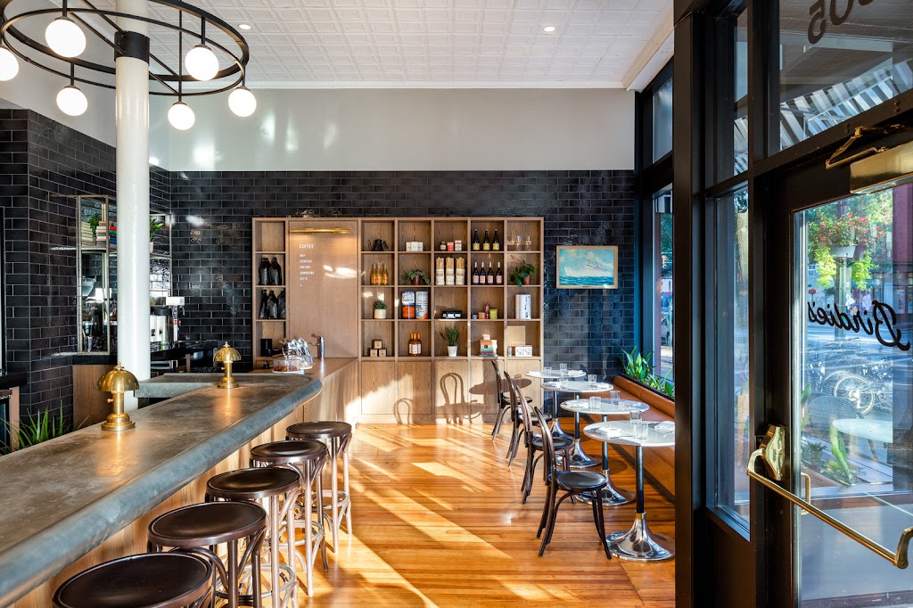 Birdies | restaurant | 305 W Broad St, Richmond, VA 23220, USA | 8045259321 OR +1 804-525-9321