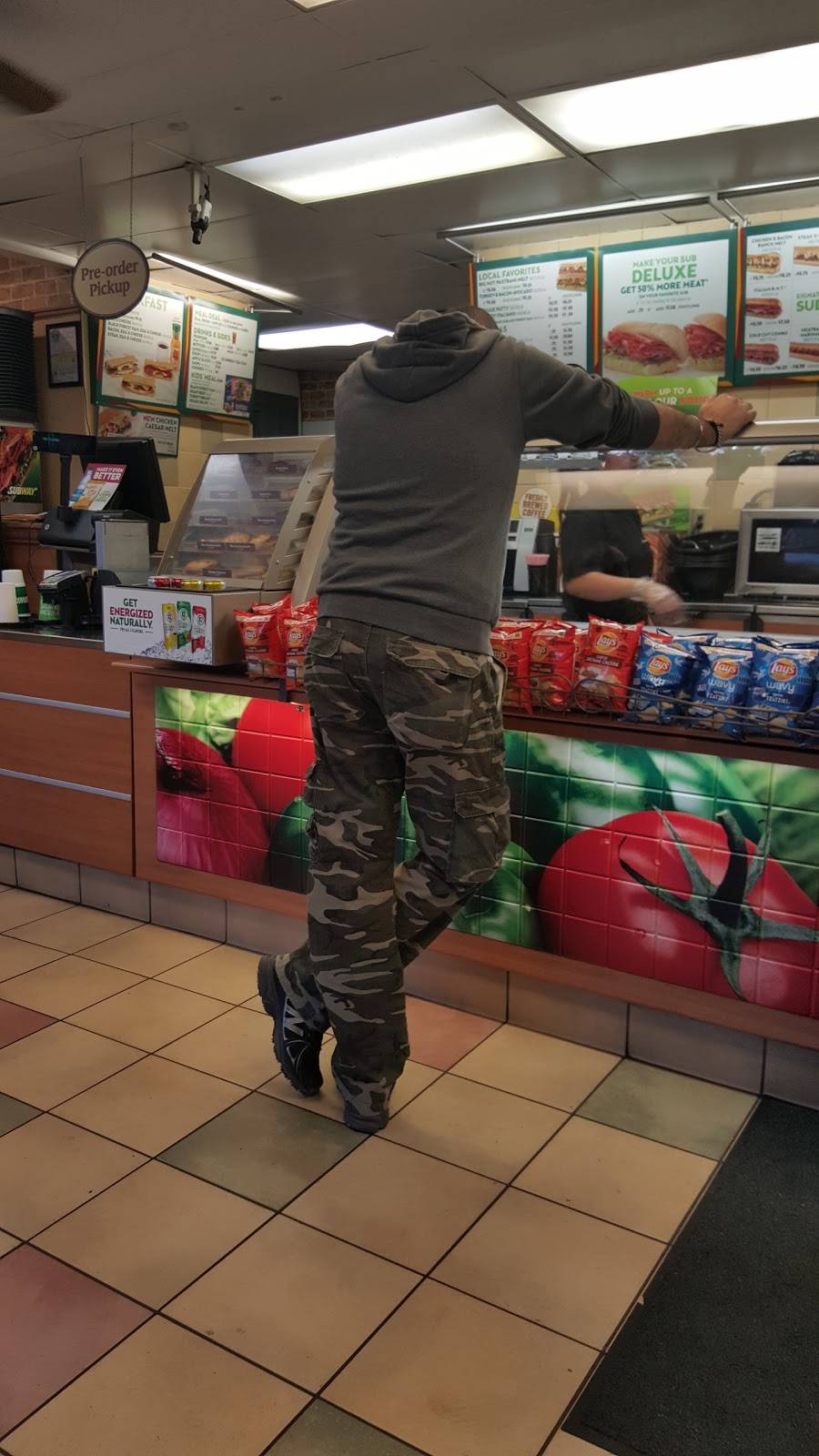 Subway | restaurant | 3924 Lake Tahoe Blvd, South Lake Tahoe, CA 96150, USA | 5305414334 OR +1 530-541-4334