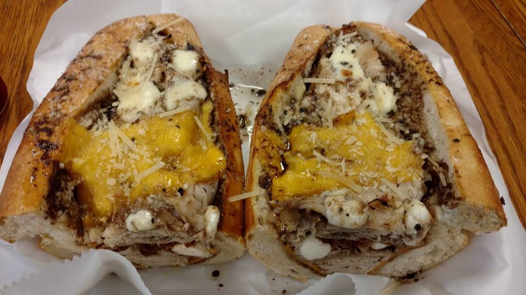 Tonys Italian Delicatessen | restaurant | 16283 TX-105 #9, Montgomery, TX 77356, USA | 9365884800 OR +1 936-588-4800