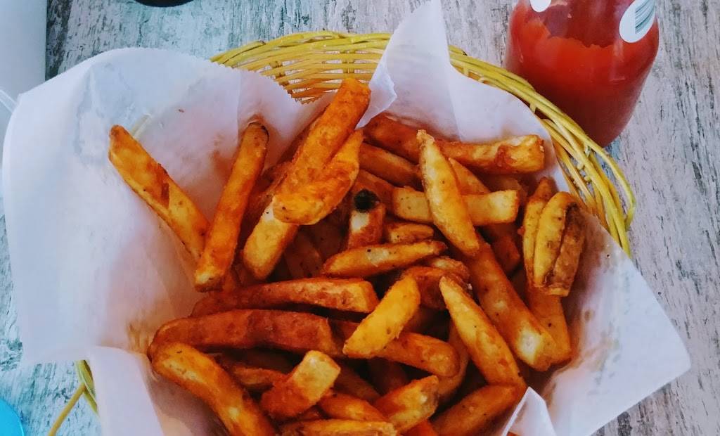 Kubels | restaurant | 28 W 7th St, Barnegat Light, NJ 08006, USA | 6094948592 OR +1 609-494-8592