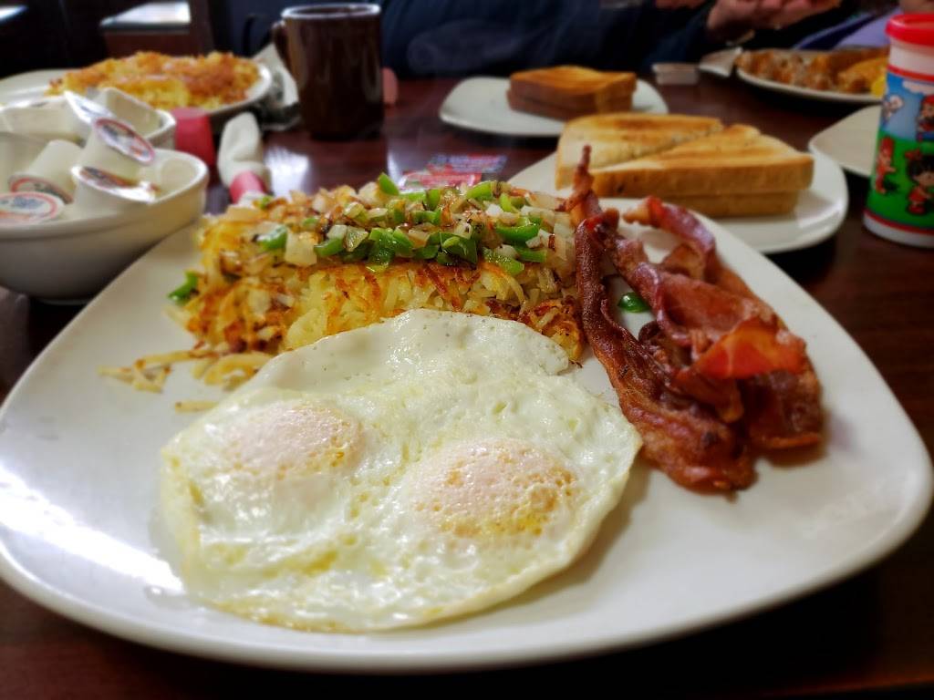 Backyard Coney Island | restaurant | 49378 Pontiac Trail, Wixom, MI 48393, USA | 2489269508 OR +1 248-926-9508