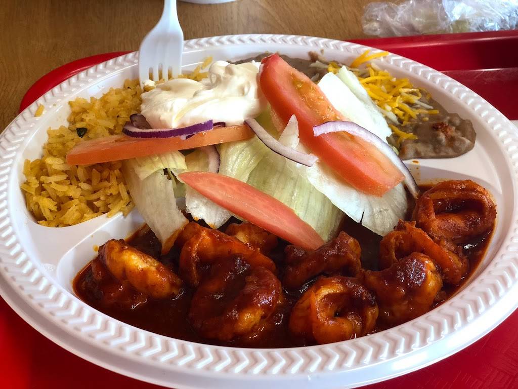 Don Panchos Mexican Food | restaurant | 690 CA-75, Imperial Beach, CA 91932, USA | 6194297034 OR +1 619-429-7034