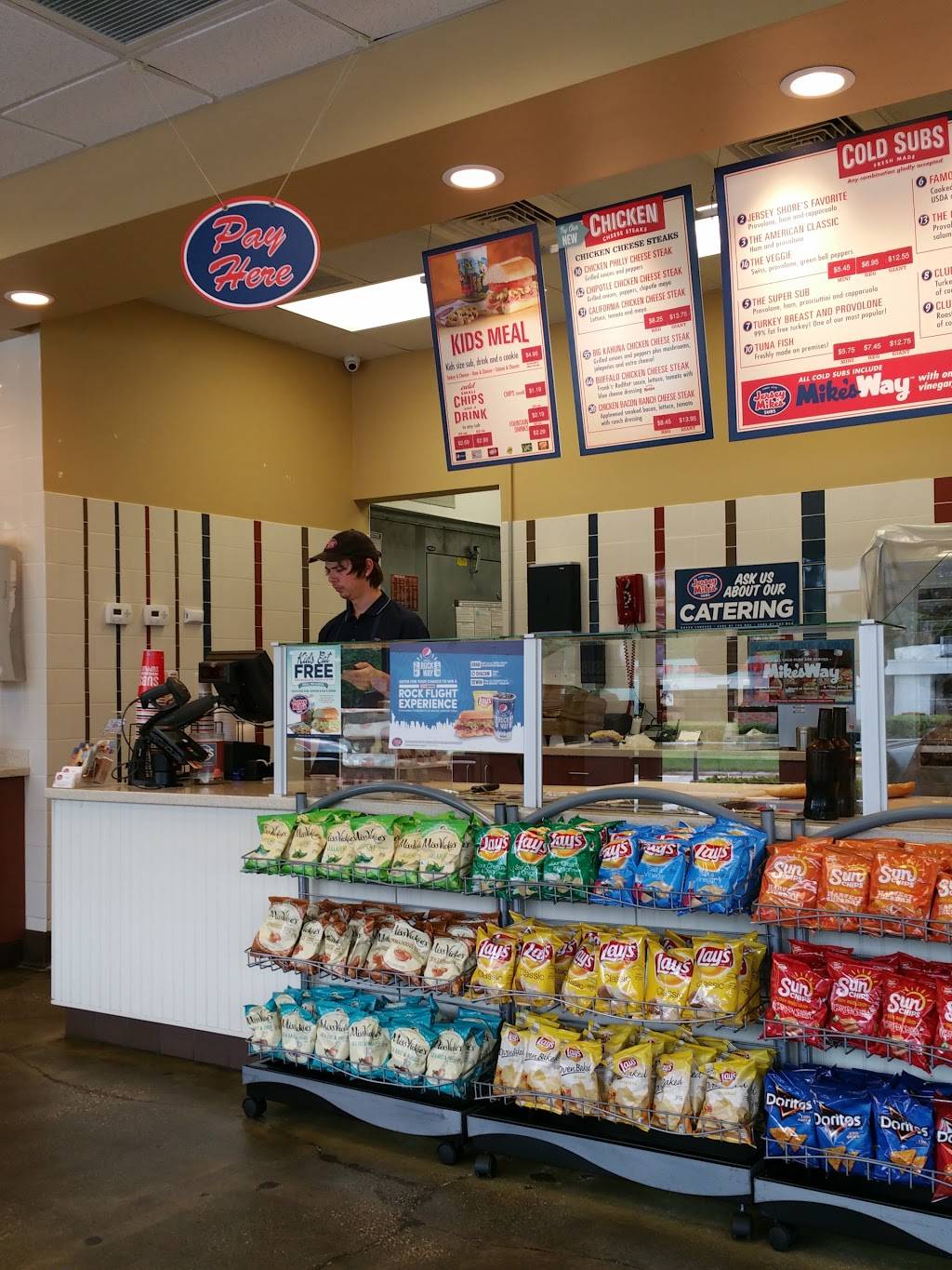 Jersey Mikes Subs | meal takeaway | 3832 Tyrone Blvd N, St. Petersburg, FL 33709, USA | 7278006954 OR +1 727-800-6954