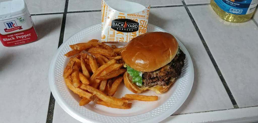 Back Yard Burgers | restaurant | 6230 Old Canton Rd, Jackson, MS 39211, USA | 6019573790 OR +1 601-957-3790