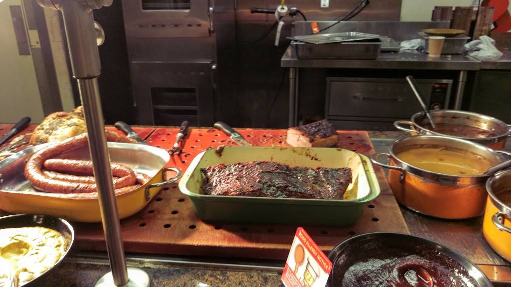 Bricks Family Restaurant | restaurant | 5885 The Crossings Dr, Carlsbad, CA 92008, USA | 7604445600 OR +1 760-444-5600