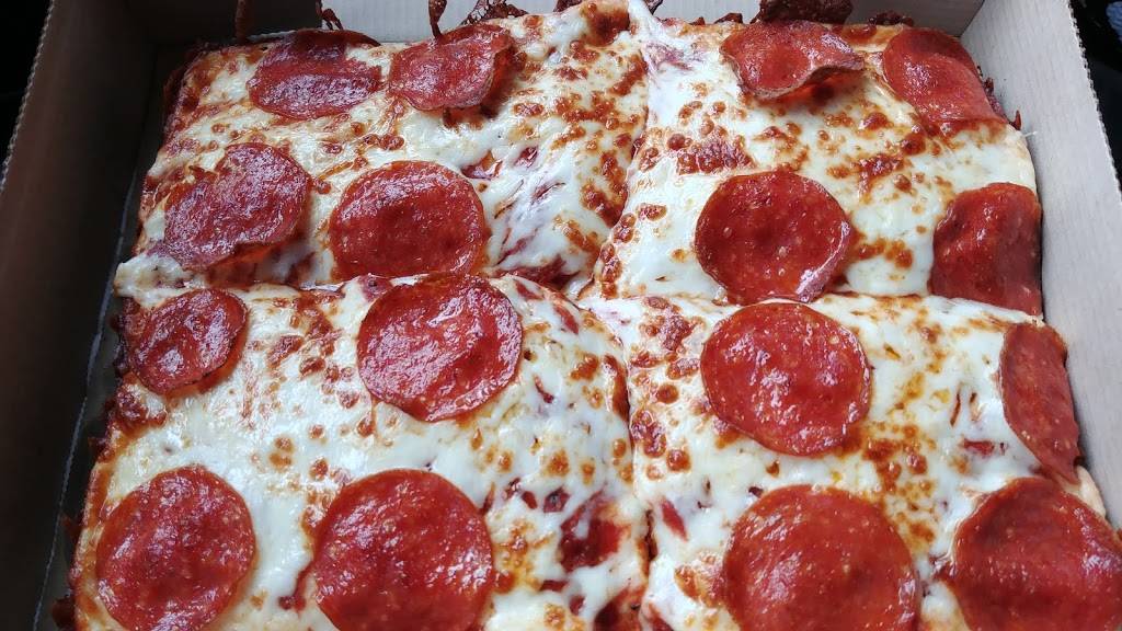 Little Caesars Express | meal takeaway | 204357 County Rd 109, Amaranth, ON L9W 0T5, Canada | 5199424004 OR +1 519-942-4004