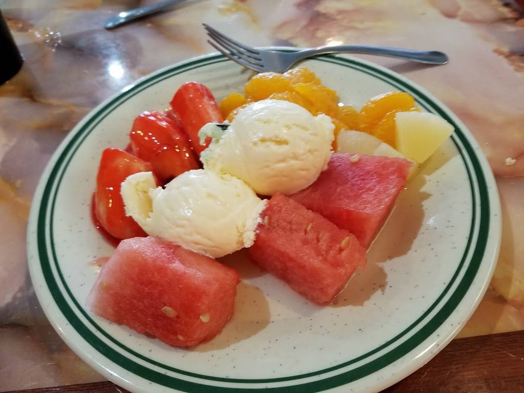 Peking Buffet | restaurant | 1015 W 7th St, Auburn, IN 46706, USA | 2609252746 OR +1 260-925-2746