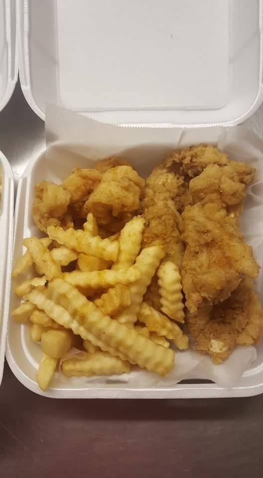 Original Nancys Seafood Market | restaurant | 2211 Skidaway Rd, Savannah, GA 31404, USA | 9122366262 OR +1 912-236-6262