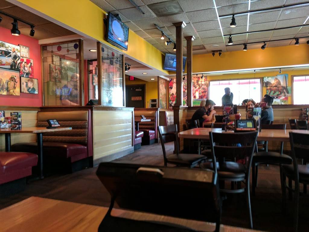 Applebees Grill + Bar | restaurant | 5911 East Sam Houston Pkwy N, Houston, TX 77049, USA | 2814582469 OR +1 281-458-2469