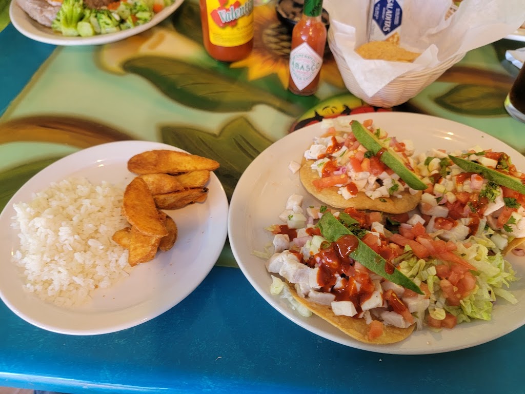 Mariscos La Playa | restaurant | 537 W Cordova Rd, Santa Fe, NM 87505, USA | 5059822790 OR +1 505-982-2790