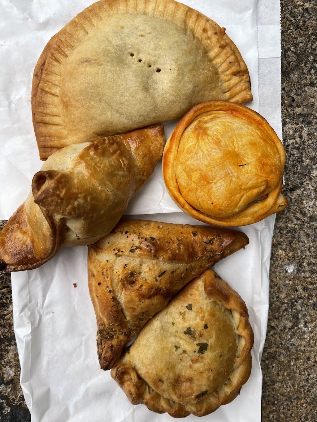 Buenas | restaurant | 1 Bow Mkt Wy #14, Somerville, MA 02143, USA | 6177646993 OR +1 617-764-6993