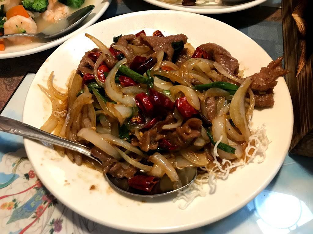 Magic Dragon Asian Cuisine | restaurant | 800 S Broadway, Santa Maria, CA 93454, USA | 8059282525 OR +1 805-928-2525