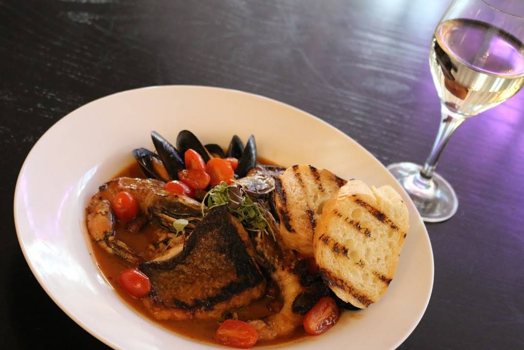 Tallulah Crafted Food and Wine Bar | restaurant | 7000 Bluebonnet Blvd, Baton Rouge, LA 70809, USA | 2253885710 OR +1 225-388-5710