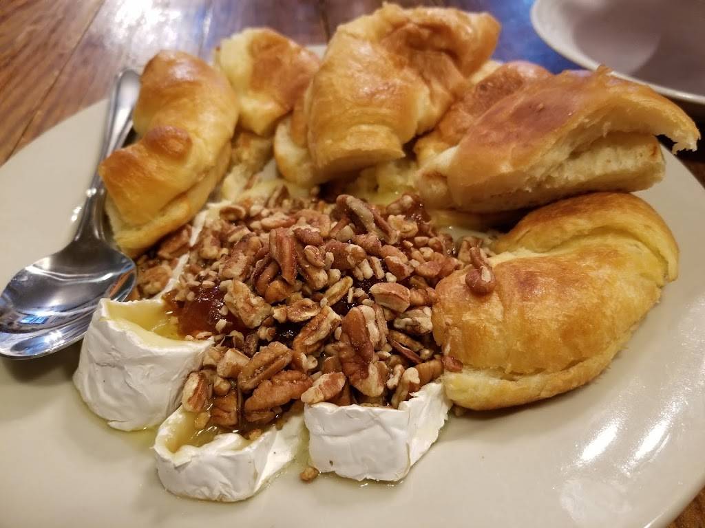 Texas Tea Room | restaurant | 100 E Sabine St, Carthage, TX 75633, USA | 9036938689 OR +1 903-693-8689