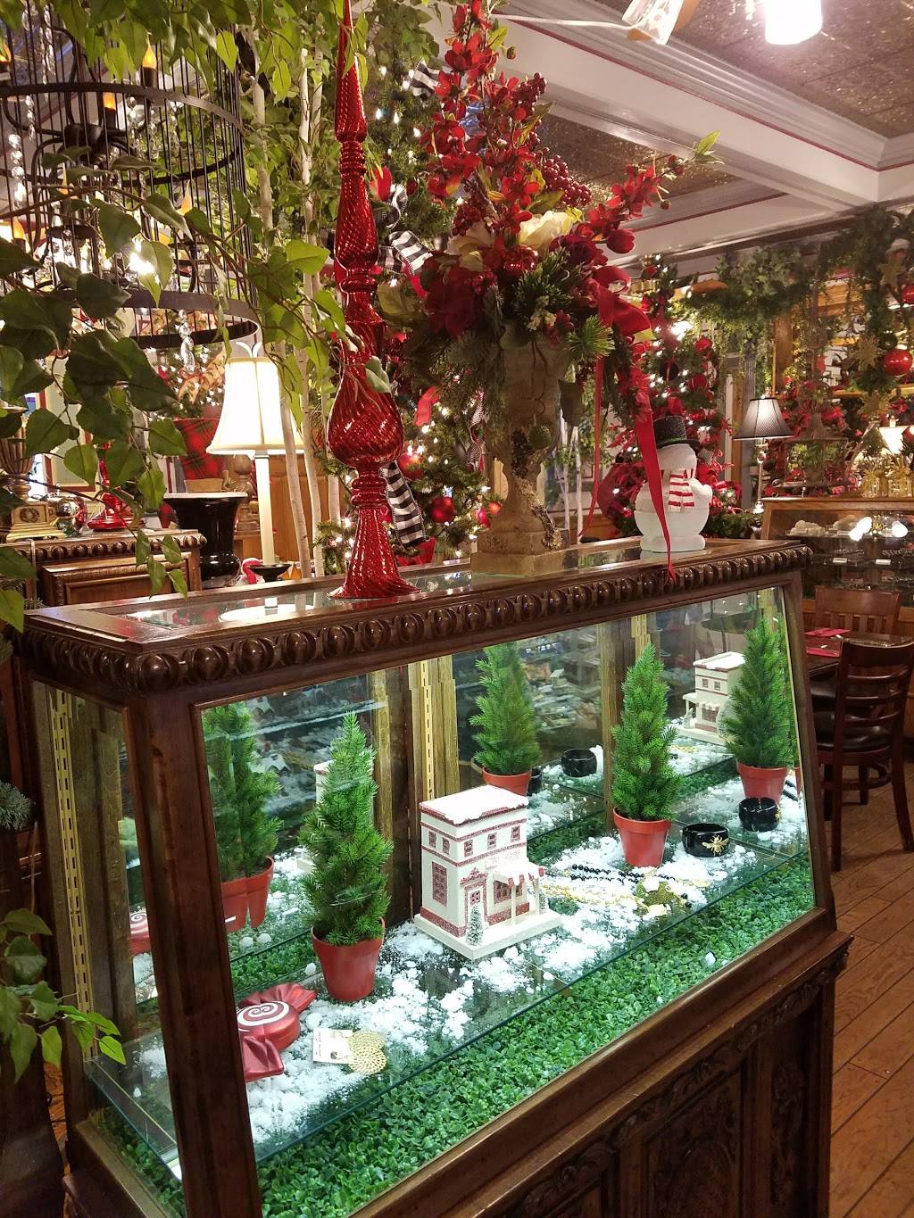 Granlunds Restaurant & Candies | restaurant | 12194 California St, Yucaipa, CA 92399, USA | 9097906266 OR +1 909-790-6266