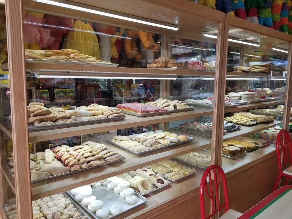 paneria y taqueria | restaurant | 4810 Chambers Rd, Denver, CO 80239, USA | 3033711897 OR +1 303-371-1897