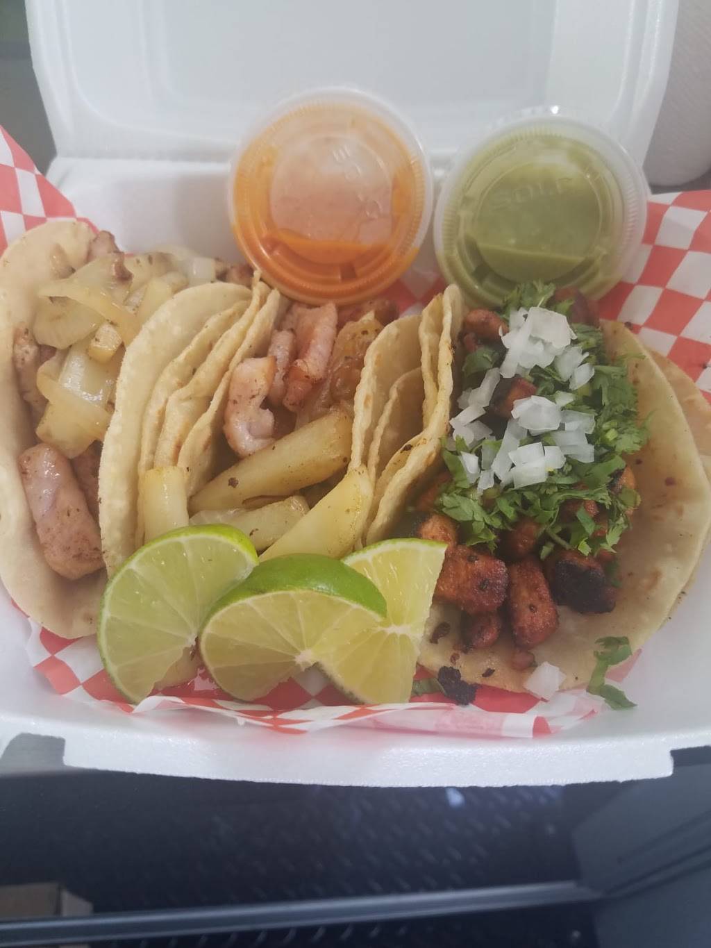 El Parrillero | restaurant | 24600 Gosling Rd, Spring, TX 77389, USA | 9364421556 OR +1 936-442-1556