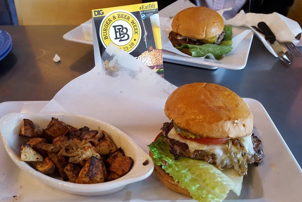 Mellow Mushroom | meal takeaway | 4250 Burbank Dr, Baton Rouge, LA 70808, USA | 2254906355 OR +1 225-490-6355