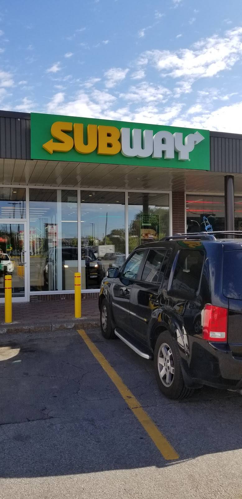 Subway Samson | restaurant | 4649 Boulevard Samson place 100, Laval, QC H7W 2H5, Canada | 5796403636 OR +1 579-640-3636
