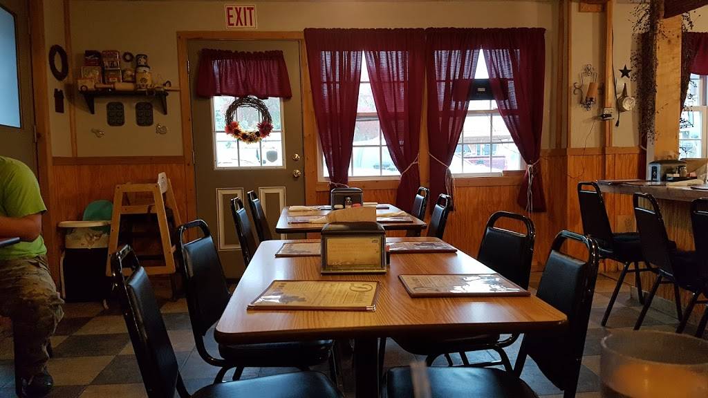 Dodsons On Broadway | restaurant | 313 W Broadway St, New Lexington, OH 43764, USA | 7403421100 OR +1 740-342-1100