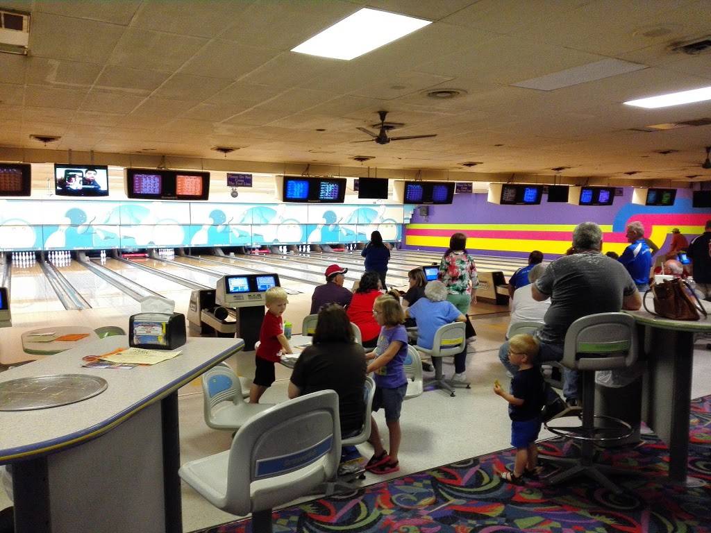 Starlite Lanes | restaurant | 1331 Rte 66, Lebanon, MO 65536, USA | 4175324262 OR +1 417-532-4262